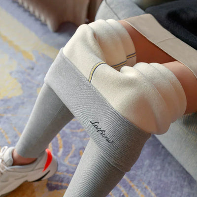 Women’s Thickened Lamb Wool Leggings – High-Waist Fleece Lined Winter Thermal Stretch Pants